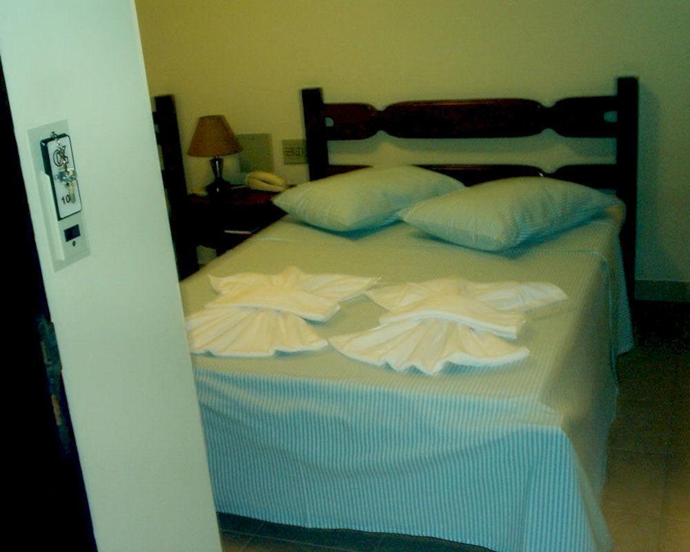 Uberlândia Hotel Families מראה חיצוני תמונה