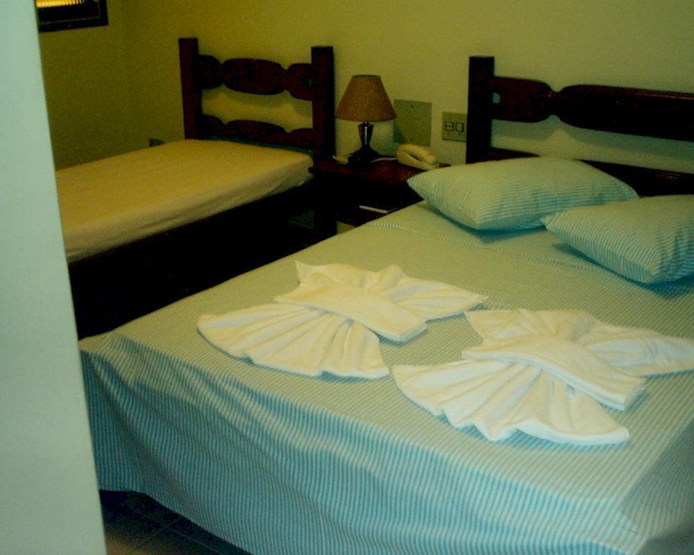 Uberlândia Hotel Families מראה חיצוני תמונה